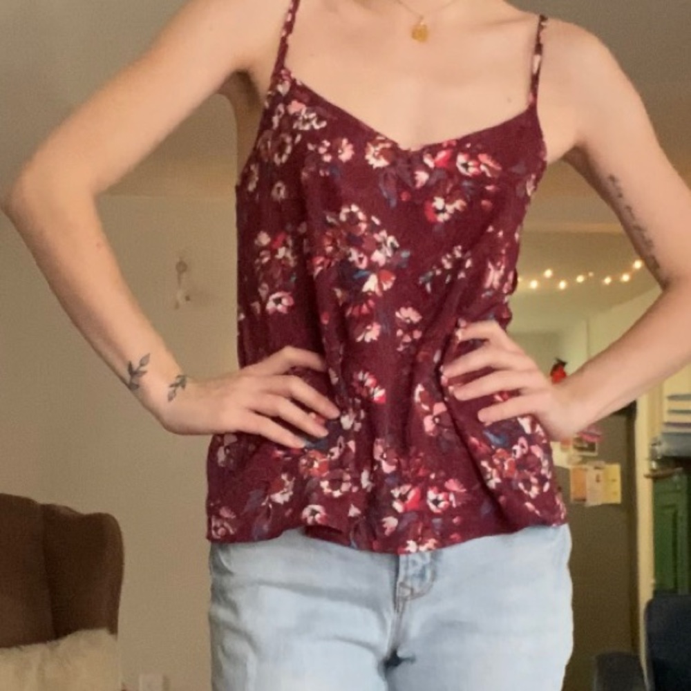 Silk Burgundy Floral Hollister Tank